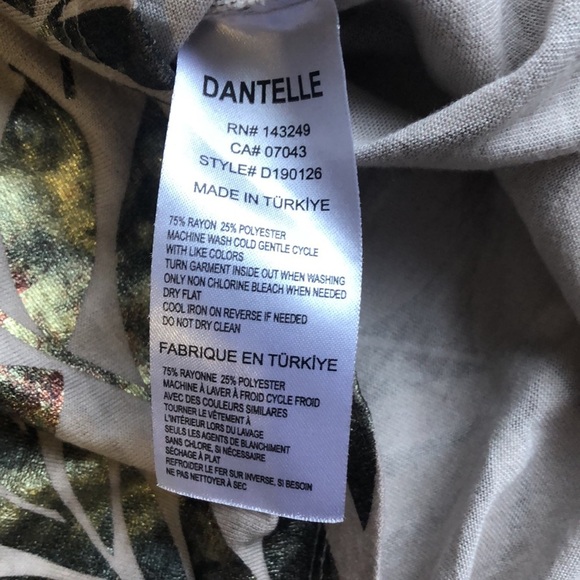 Dantelle Womens Tee Shirt Asymmetrical Metallic Leaves Lightweight Tan Size M - Picture 5 of 6